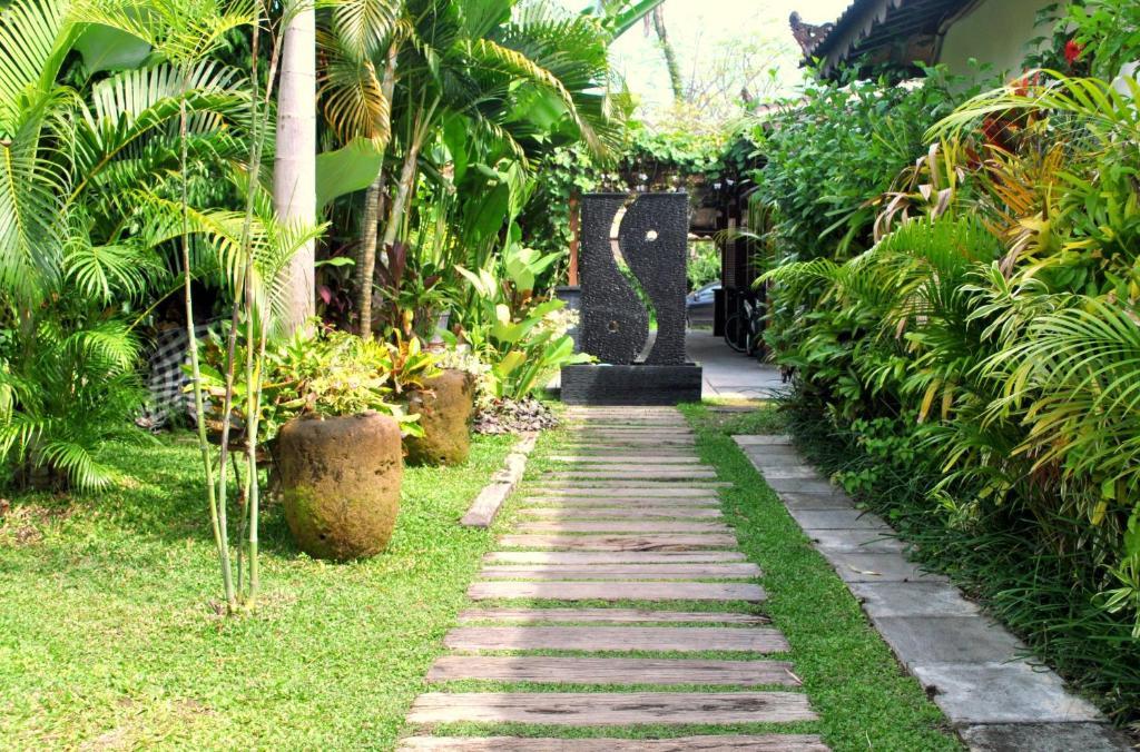 Villa Berawa Canggu Екстериор снимка