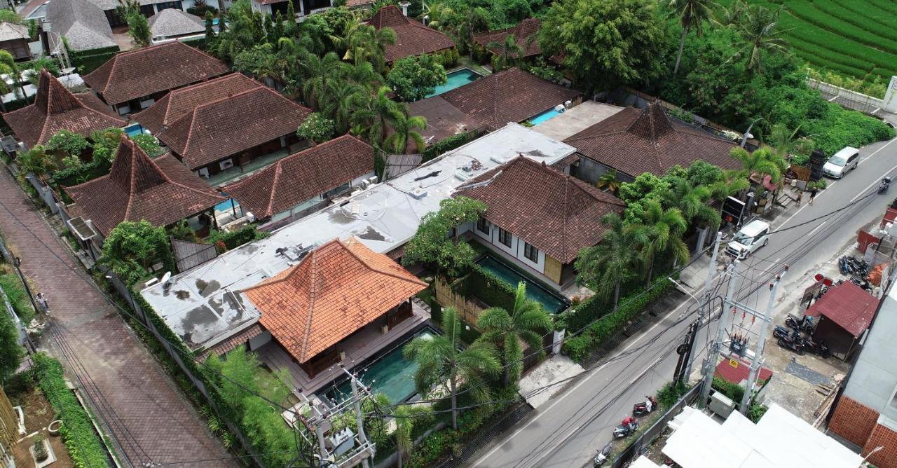 Villa Berawa Canggu Екстериор снимка